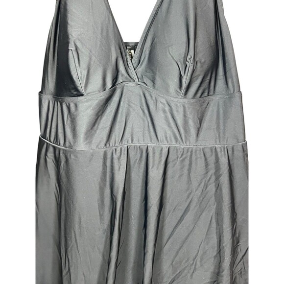 Torrid Black Underwire Swim Dress Size 3 (3X 22/24) One-Piece Adjustable Straps - Picture 3 of 16